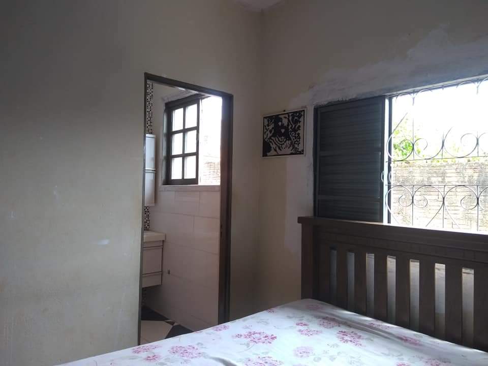 Casa à venda com 2 quartos, 220m² - Foto 10