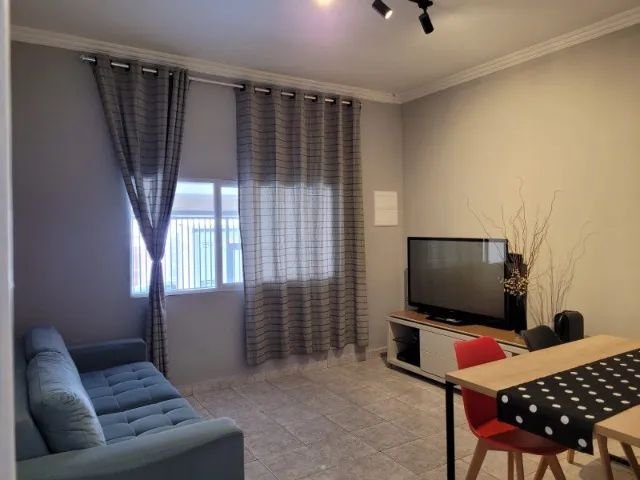 Casa à venda com 3 quartos, 170m² - Foto 2