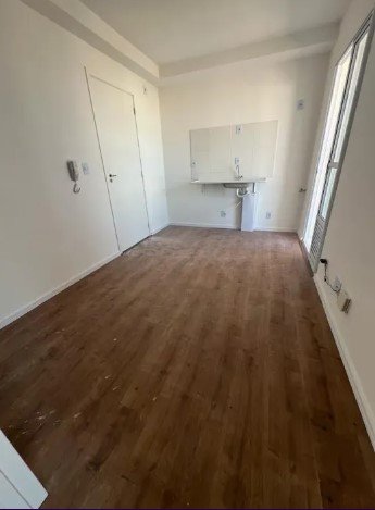 Casa à venda com 2 quartos, 30m² - Foto 2