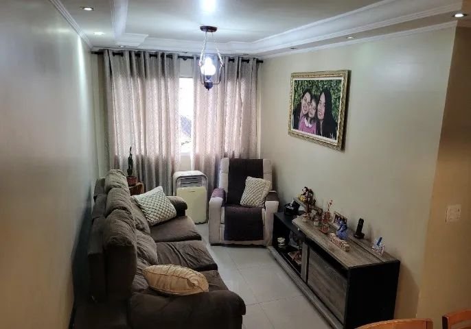 Casa para alugar com 2 quartos, 50m² - Foto 1