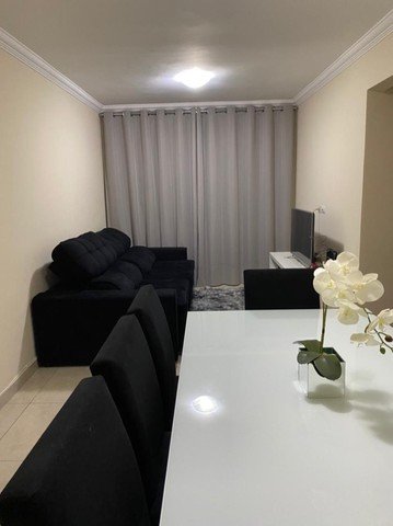 Apartamento à venda com 2 quartos, 69m² - Foto 2