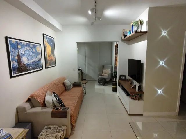 Apartamento à venda com 3 quartos, 69m² - Foto 2