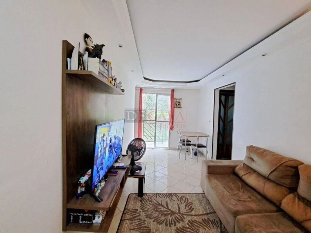 Casa à venda com 2 quartos, 46m² - Foto 2