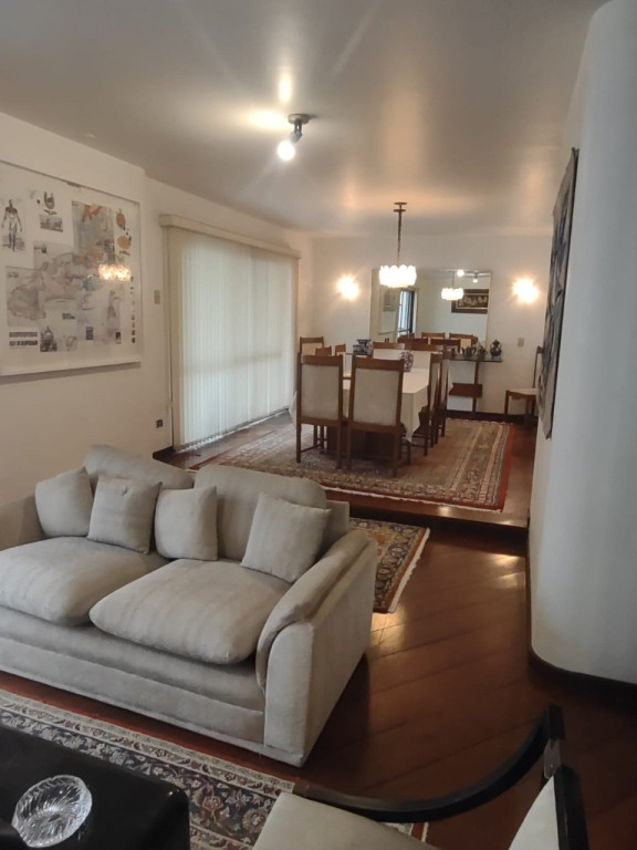 Apartamento à venda com 4 quartos, 293m² - Foto 1