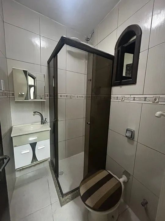 Casa à venda com 2 quartos, 90m² - Foto 2