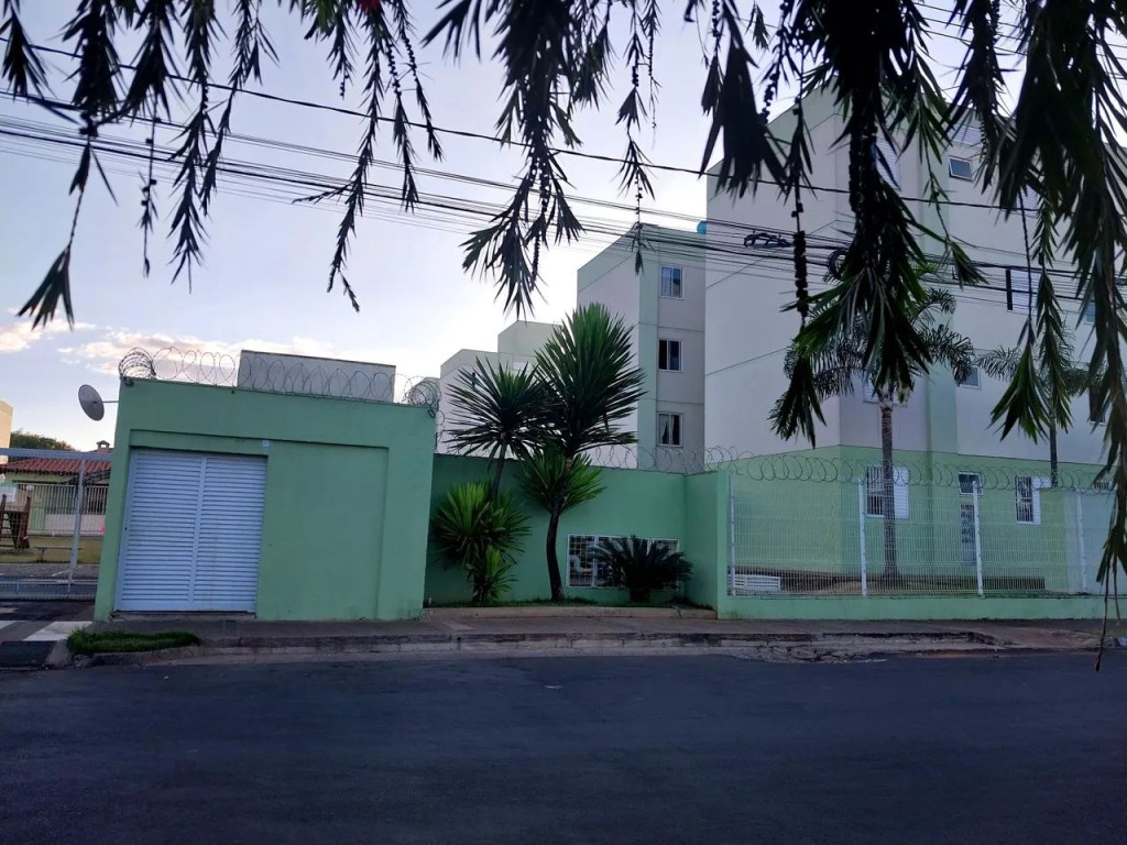 Apartamento à venda com 2 quartos - Foto 2