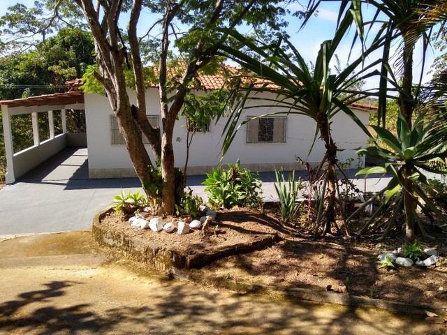 Vende-se terreno urbano (lote) no Bairro Dona Diva em Patrocínio