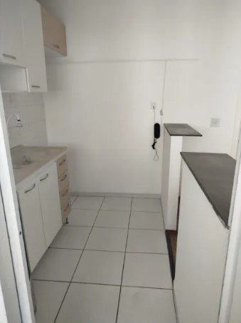 Casa para alugar com 2 quartos, 50m² - Foto 1