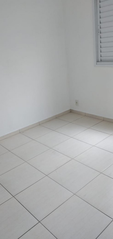 Casa à venda com 3 quartos, 65m² - Foto 2