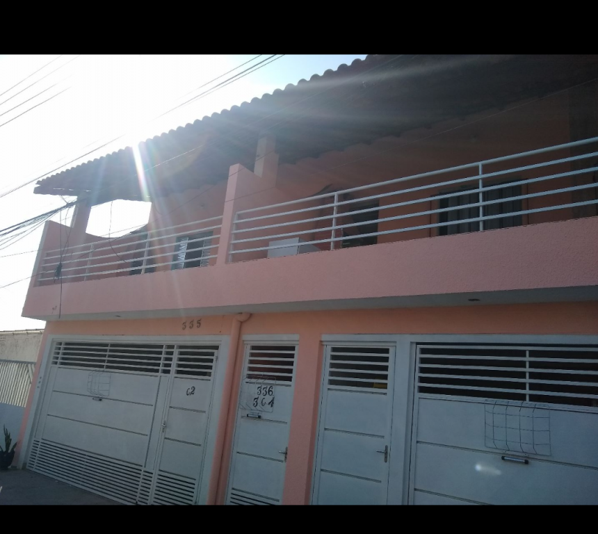 Casa para venda ou locação na Rua Maria Dias dos Reis, Jardim Varan, Suzano, SP