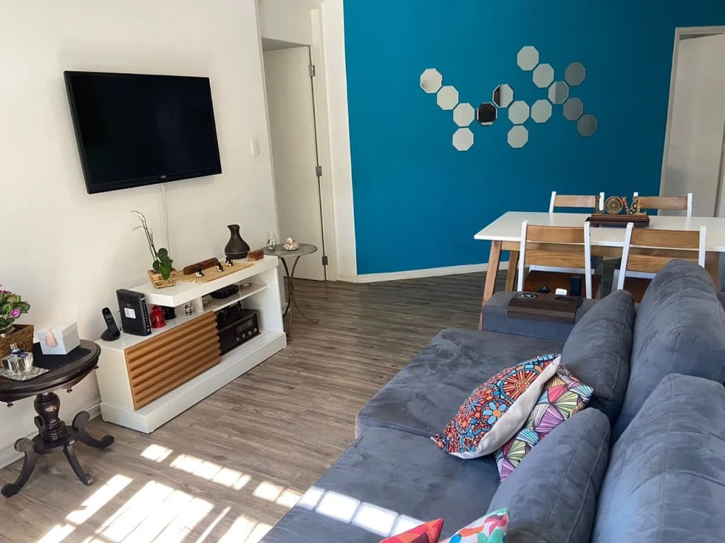 Casa à venda com 3 quartos, 85m² - Foto 1