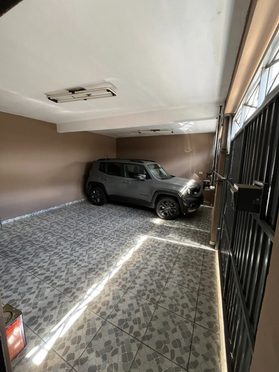 Casa à venda com 3 quartos, 127m² - Foto 2