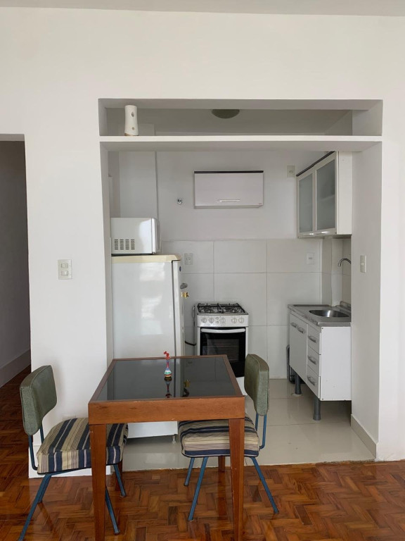 Apartamento para alugar com 1 quarto, 57m² - Foto 1