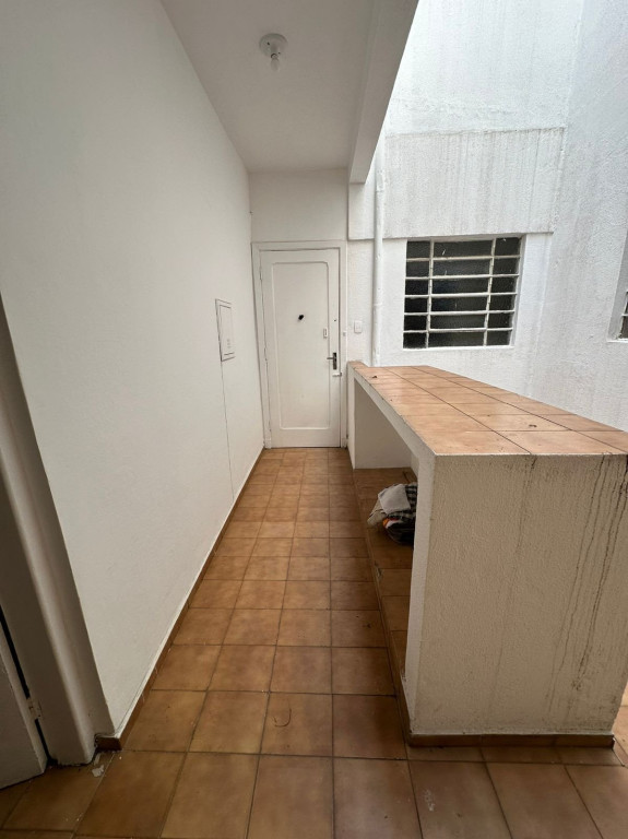 Apartamento à venda com 2 quartos, 81m² - Foto 3