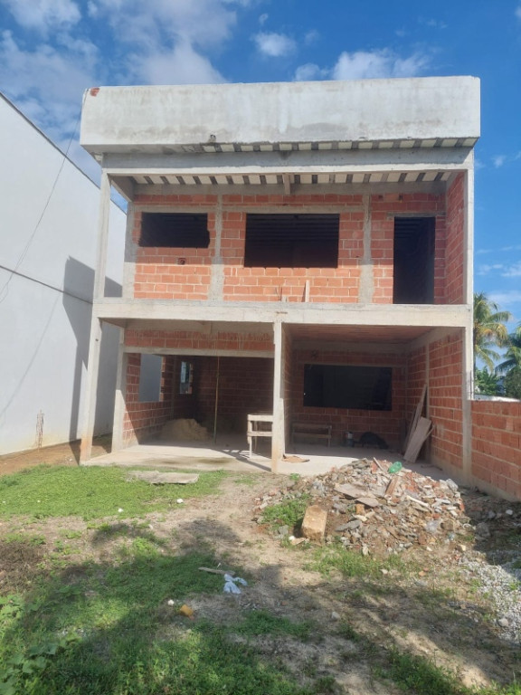 Casa à venda com 4 quartos, 216m² - Foto 3