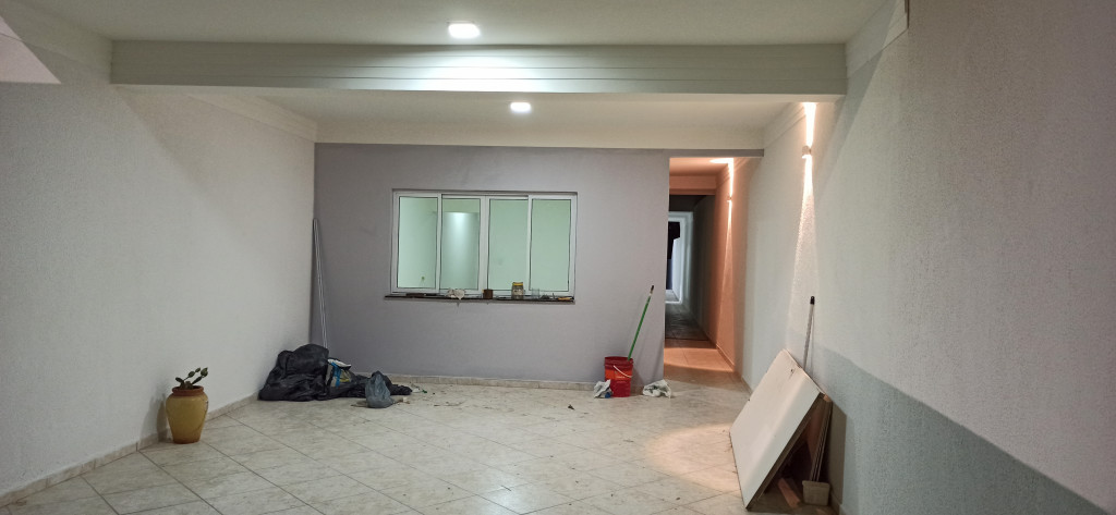 Casa à venda com 4 quartos, 187m² - Foto 3