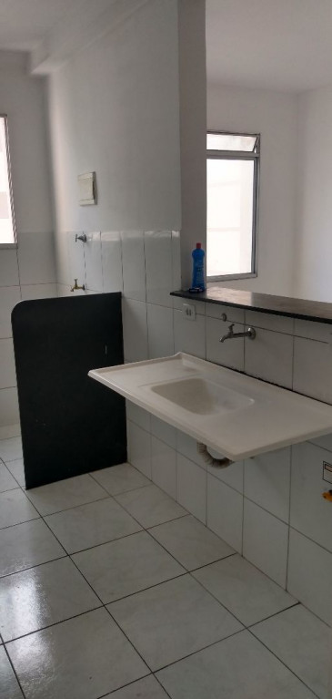 Apartamento à venda com 2 quartos, 45m² - Foto 1