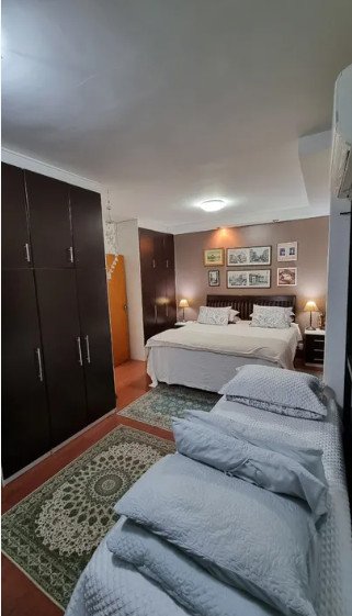 Casa à venda com 3 quartos, 192m² - Foto 2