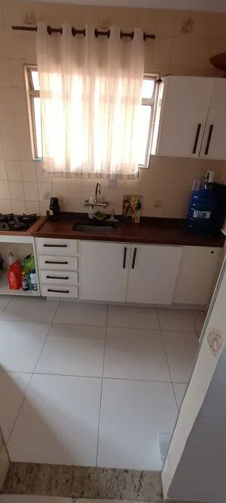 Casa à venda com 2 quartos, 57m² - Foto 2