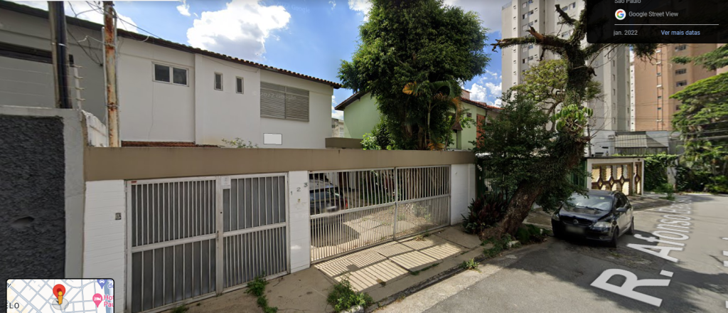 Casa à venda com 3 quartos, 200m² - Foto 1