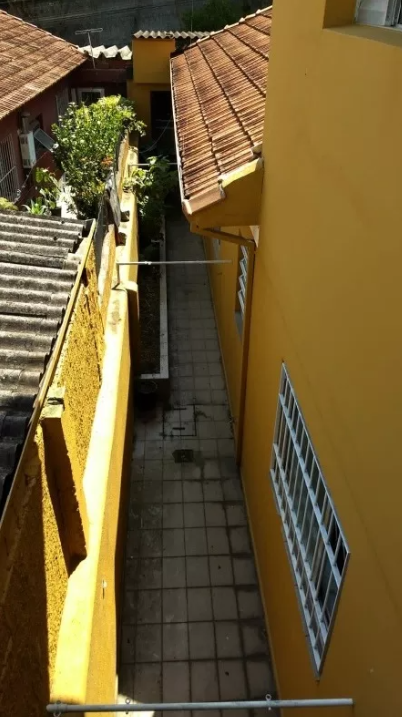 Casa à venda com 3 quartos, 300m² - Foto 2