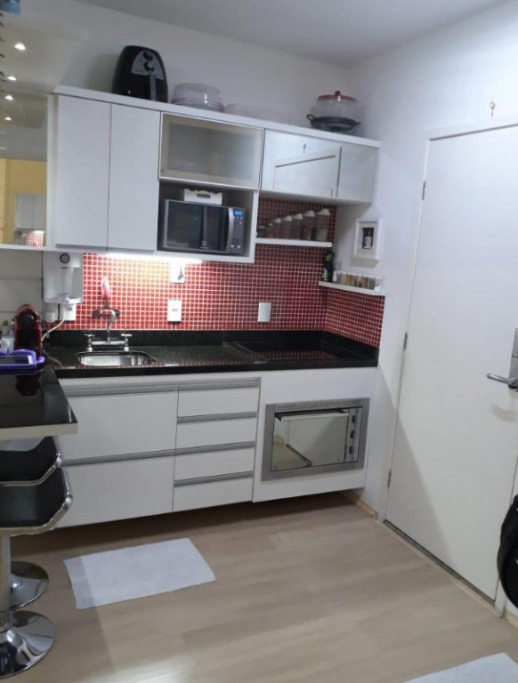 Apartamento à venda com 1 quarto, 40m² - Foto 1