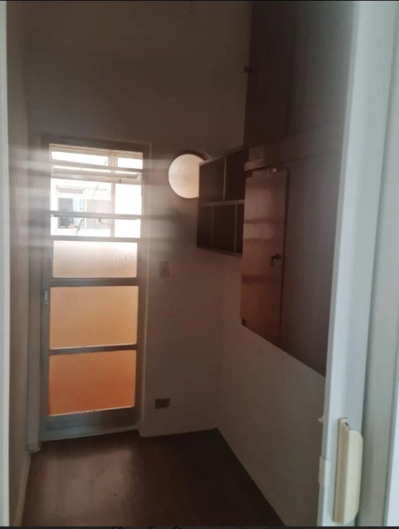 Apartamento à venda com 1 quarto, 60m² - Foto 2