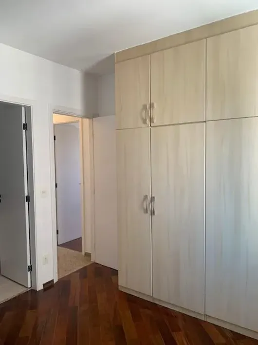 Apartamento à venda com 3 quartos - Foto 3