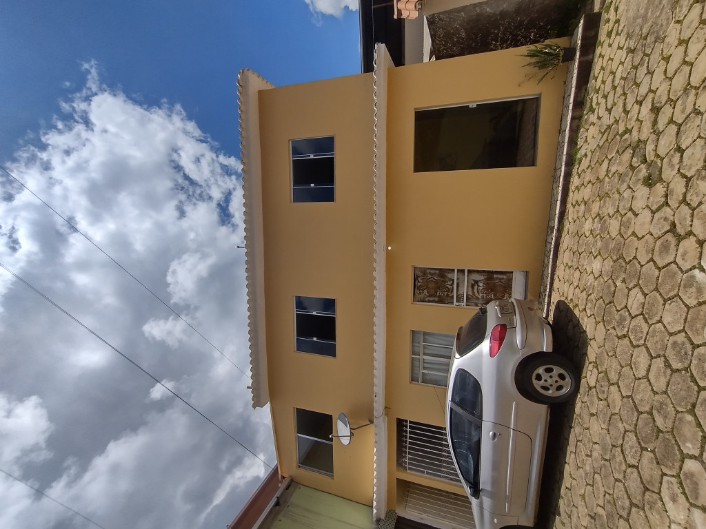 Casa para venda, locação ou temporada na Rua Severina Almeida da Silva, Serra monte, Alto Caparaó, MG