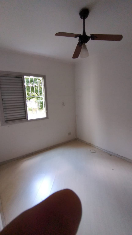 Apartamento à venda com 2 quartos, 60m² - Foto 4