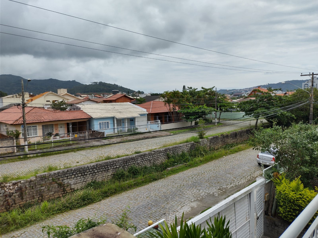 Casa a venda na Avenida Buriti, Itacorubi, Florianópolis, SC