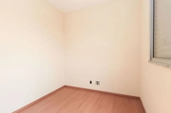 Apartamento à venda com 2 quartos, 58m² - Foto 3