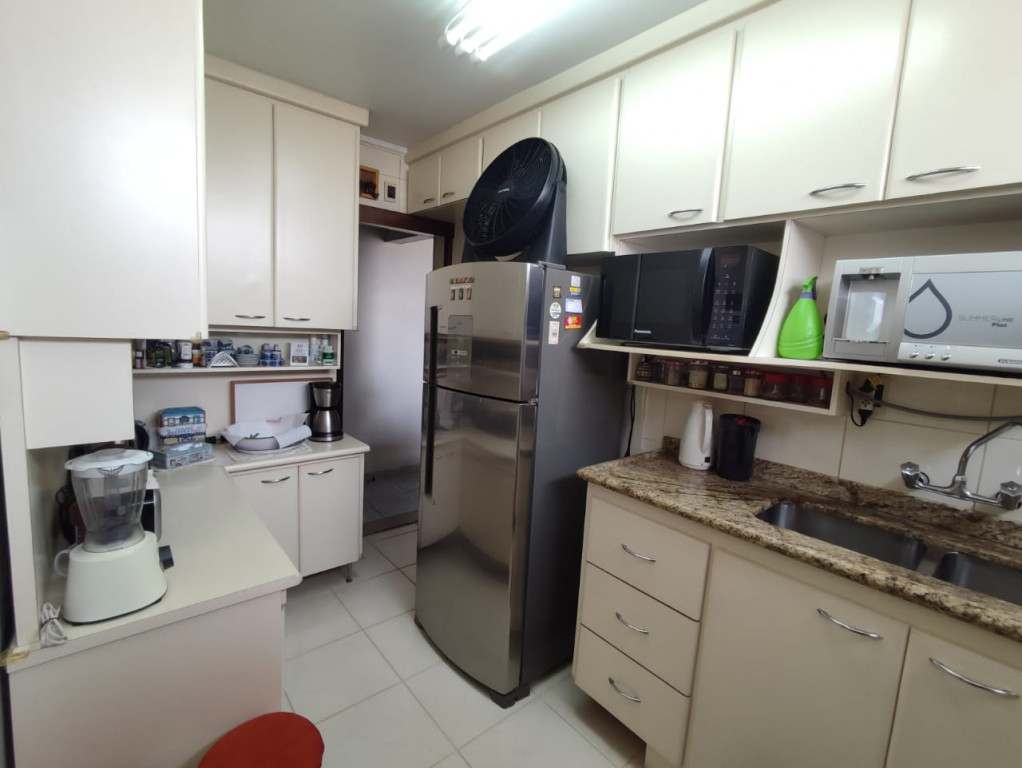 Apartamento à venda com 2 quartos, 82m² - Foto 1