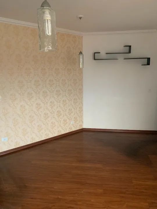 Apartamento à venda com 2 quartos, 66m² - Foto 2