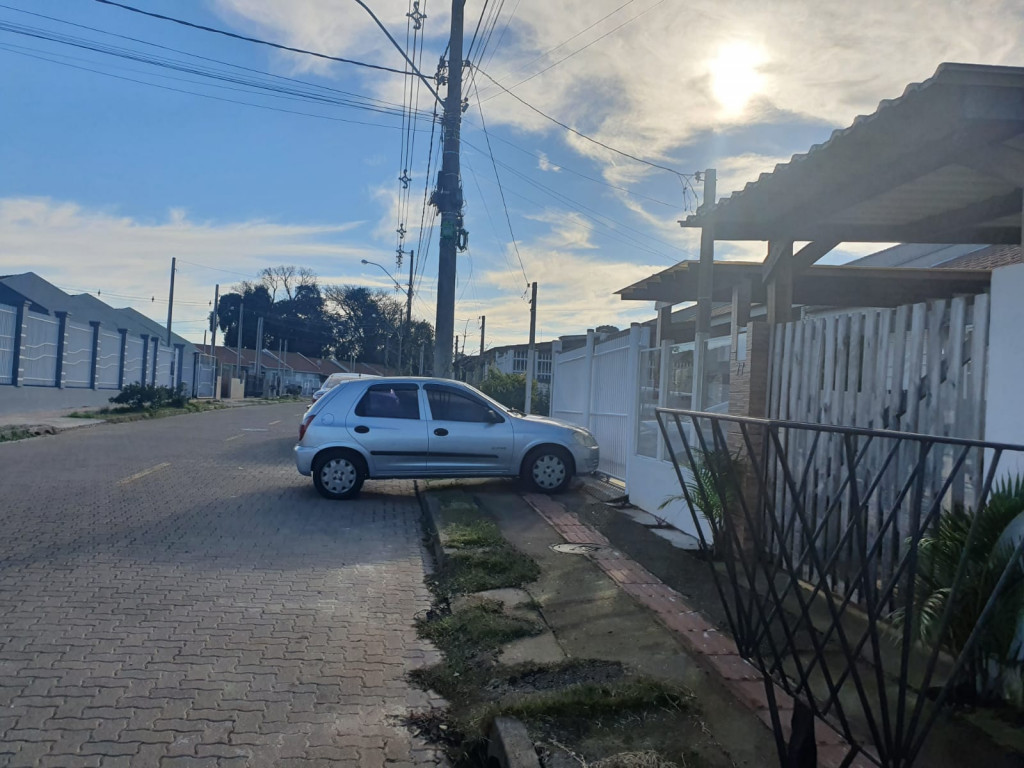 Casa a venda na Rua Flor de Amarílis, São Luiz, Gravataí, RS