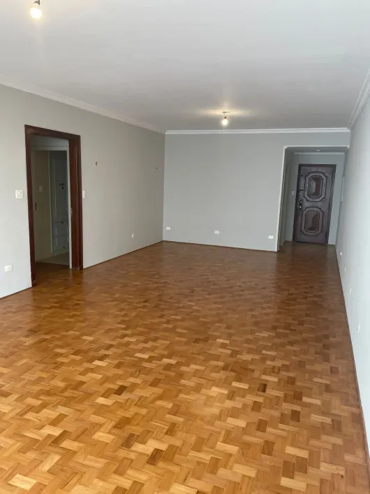 Apartamento à venda com 3 quartos - Foto 2