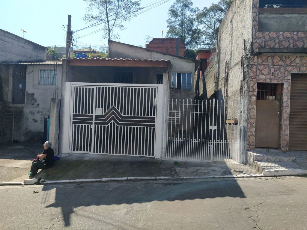 Casa a venda na Rua Milagre dos Peixes, Conjunto Habitacional Castro Alves, São Paulo, SP