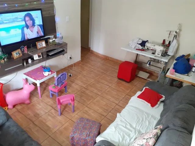 Apartamento à venda com 2 quartos, 70m² - Foto 3