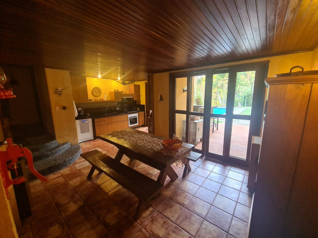 Casa de Condomínio à venda com 4 quartos, 350m² - Foto 15