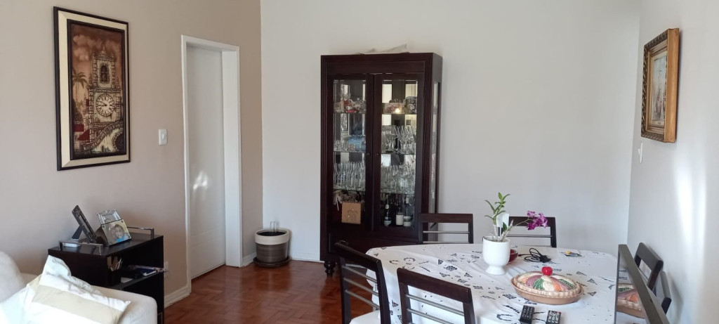 Apartamento à venda com 3 quartos, 105m² - Foto 3