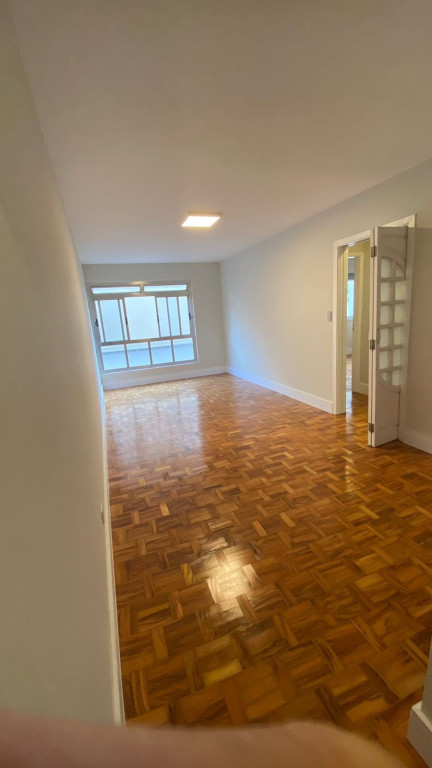 Apartamento à venda com 2 quartos, 80m² - Foto 1