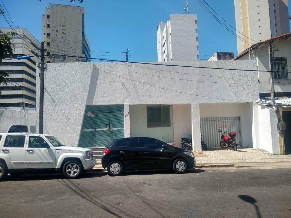 Casa, 8 quartos, 392 m² - Foto 2