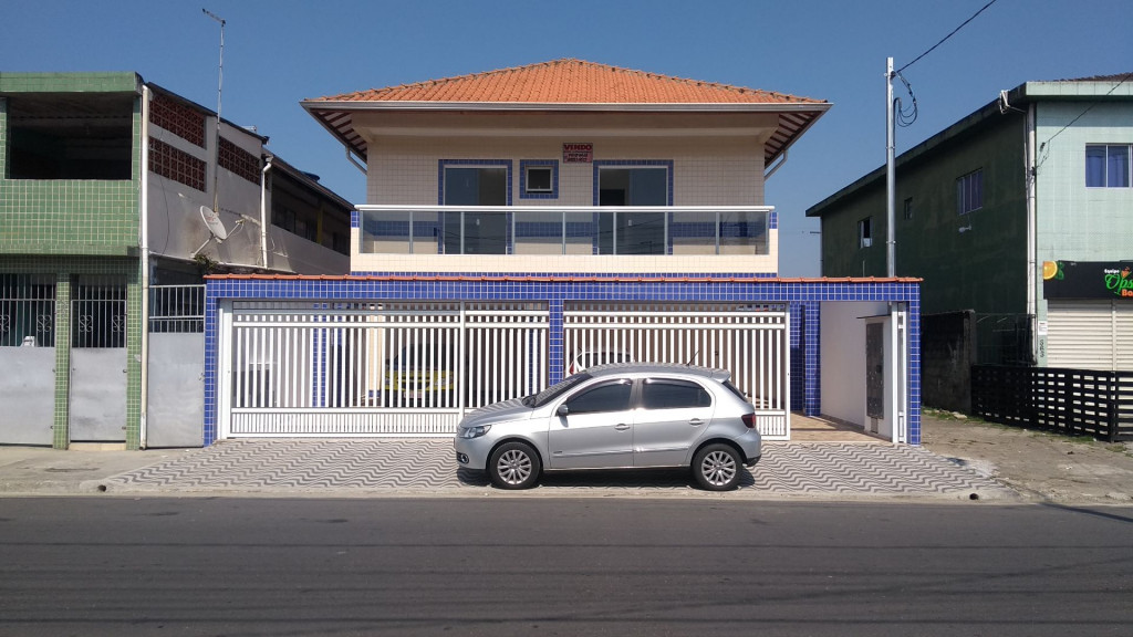Casa em Condomínio a venda na Avenida Clodoardo Amaral, Ribeirópolis, Praia Grande, SP