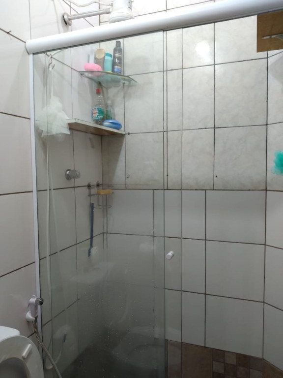 Apartamento à venda com 3 quartos, 80m² - Foto 2