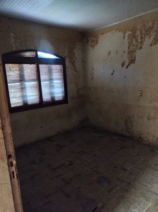 Casa à venda com 4 quartos, 300m² - Foto 3