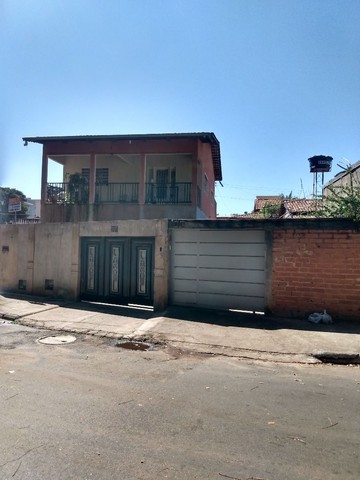Captação de Casa a venda na Rua FL11, Residencial Maria Lourenca, Goiânia, GO