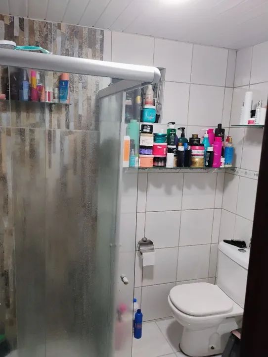 Apartamento à venda com 2 quartos, 70m² - Foto 2