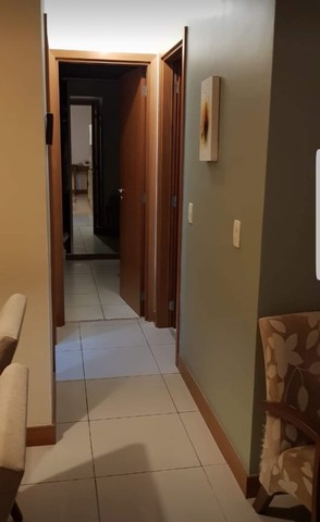 Apartamento à venda com 2 quartos, 71m² - Foto 2