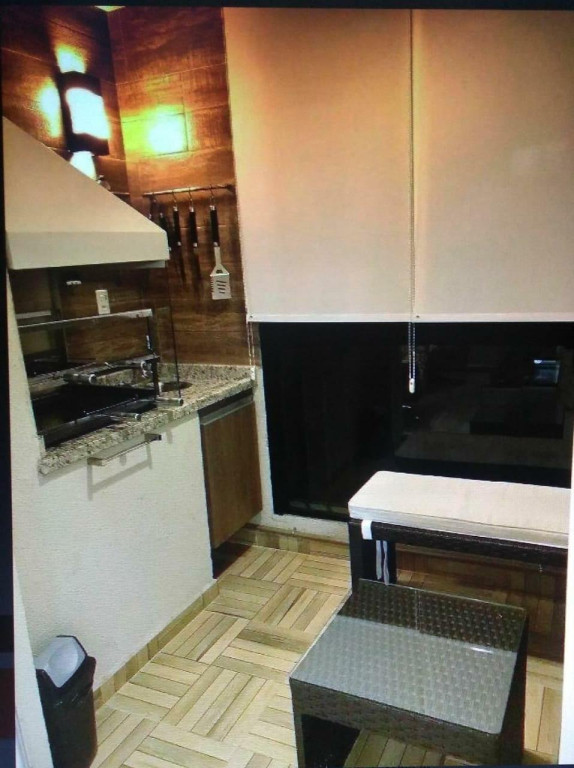 Apartamento à venda com 2 quartos, 72m² - Foto 2