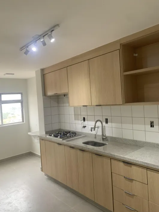 Apartamento à venda com 3 quartos - Foto 2